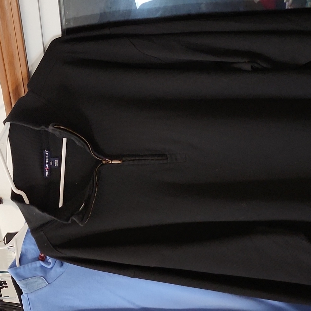 3xl black pullover